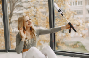 Smart Glass Solutions: How Modern Window Films Reduce Heat, UV and Prying Eyes